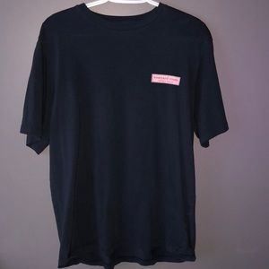 Vineyard Vines T-shirt